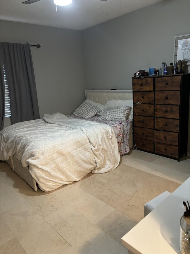 Building Photo - 110 Heywood Rd