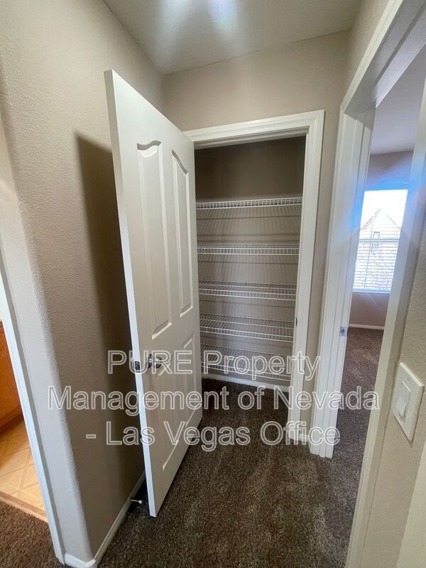Building Photo - 9360 Fort Bayard Ave