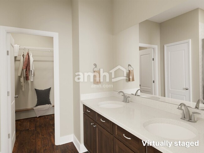 Building Photo - 5242 Blue Mountain Dr