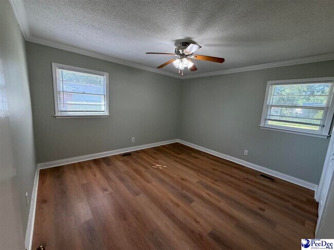 Building Photo - 1510 Rosedale St