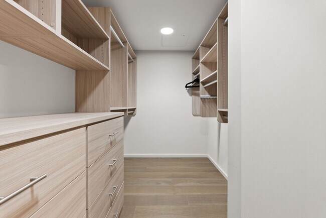 Building Photo - Park Lane Getaway by Gather: 2BR Oceanview...