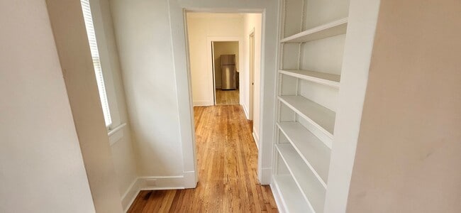Building Photo - 4 bedroom home in Midtown Columbus