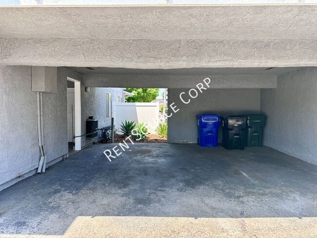 Building Photo - 20871 Plum Canyon Rd
