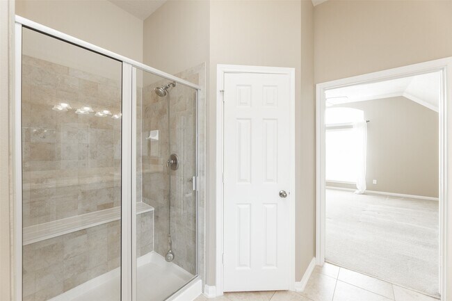 Building Photo - 25919 Pebble Terrane Ln