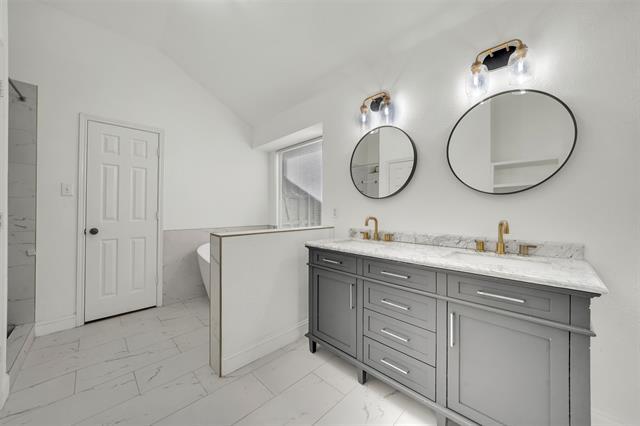 Building Photo - 5919 Vista Glen Ln