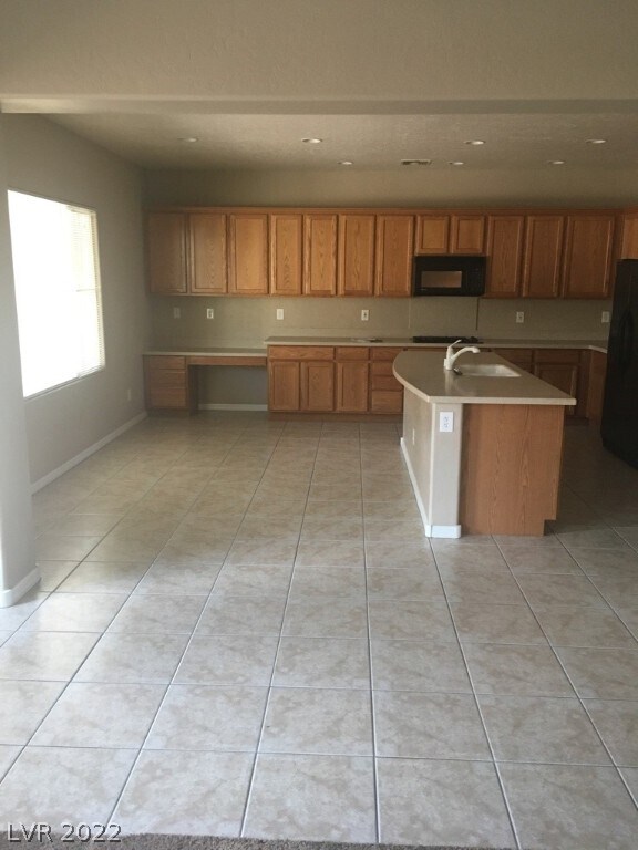 Building Photo - 2698 Bothwell Pl