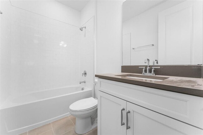 Building Photo - 10065 Peebles St