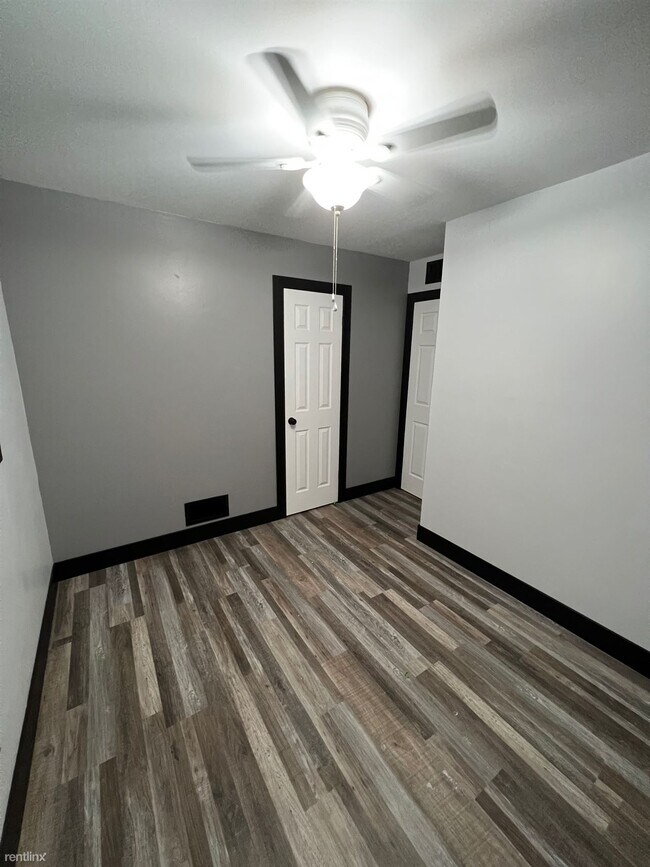 Building Photo - 3 br, 1 bath House - 1602 Jay Street