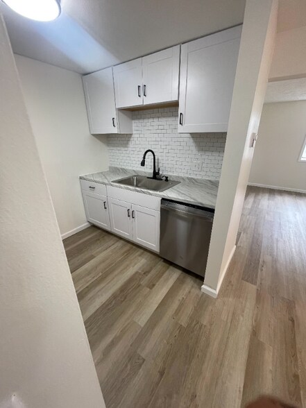 Building Photo - 1206 Spring St