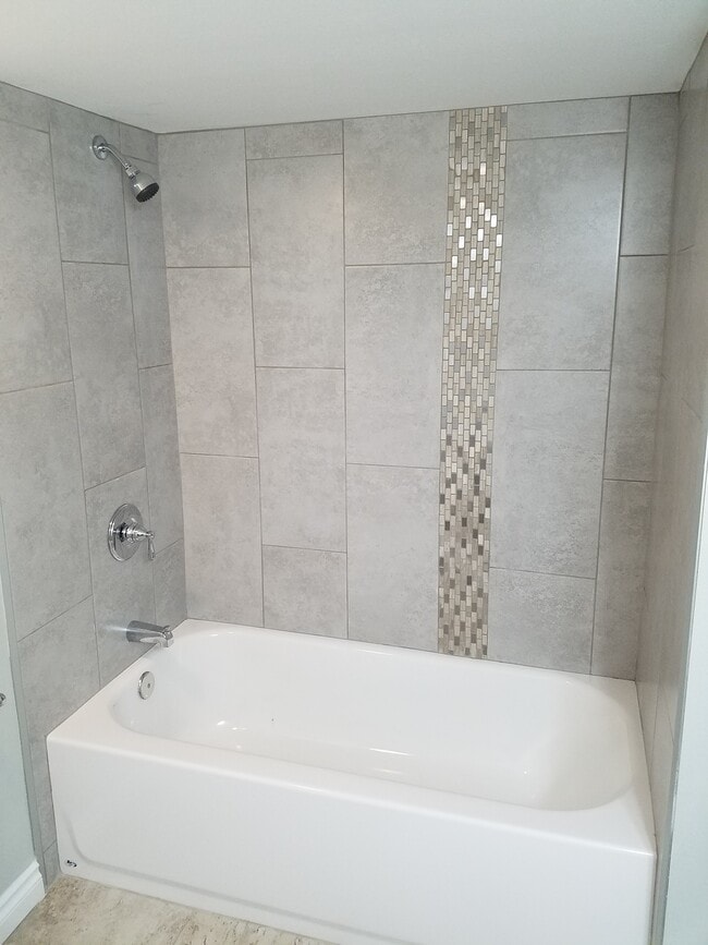 Building Photo - 9253 51st Ave S