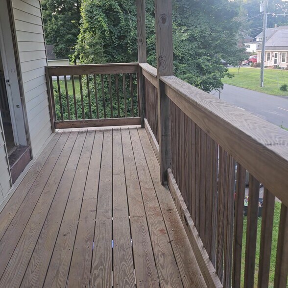 Full wrap around deck on two sides of the unit - 17 Milner Ave