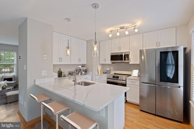 Building Photo - 2384 Branleigh Park Ct