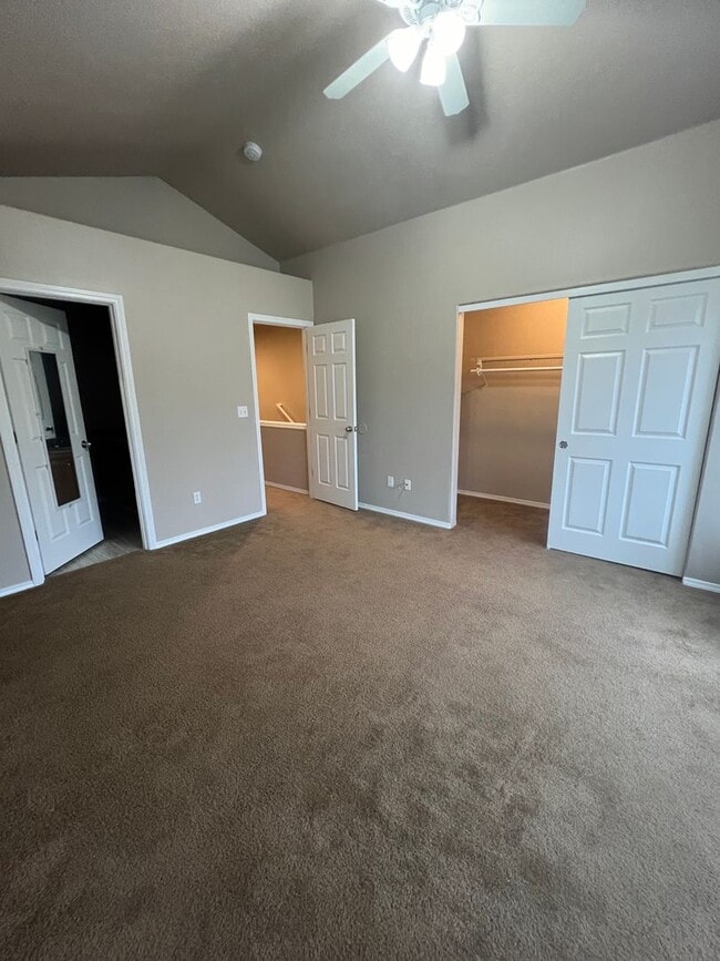 Building Photo - 3 Bedroom 2.5 Bath Home in Kelly Creek Estates