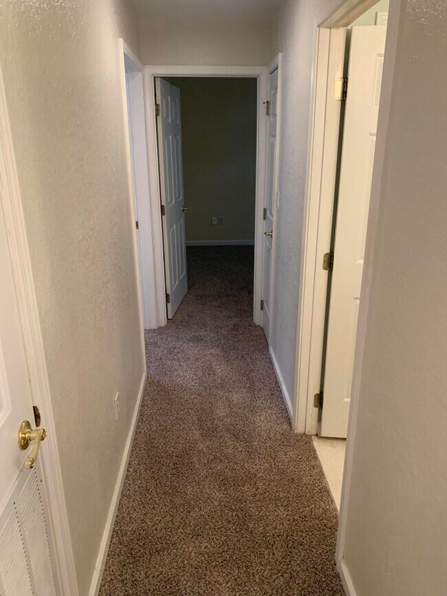 Building Photo - 109 Plantation Way