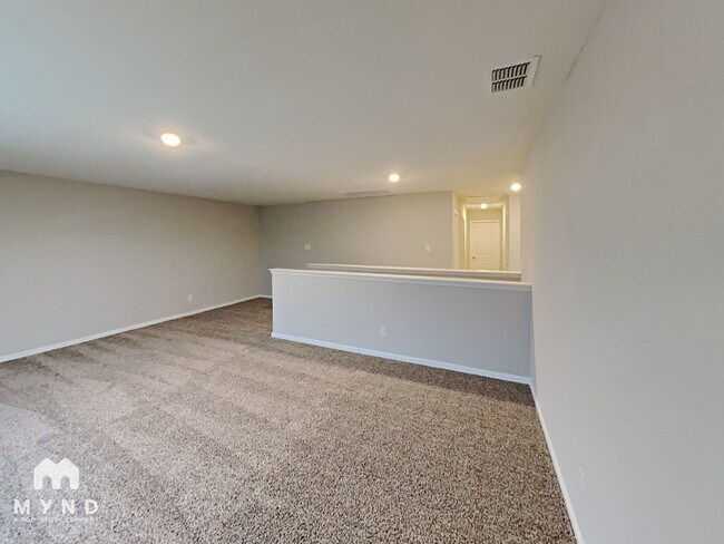 Building Photo - 9107 Crestway Rd