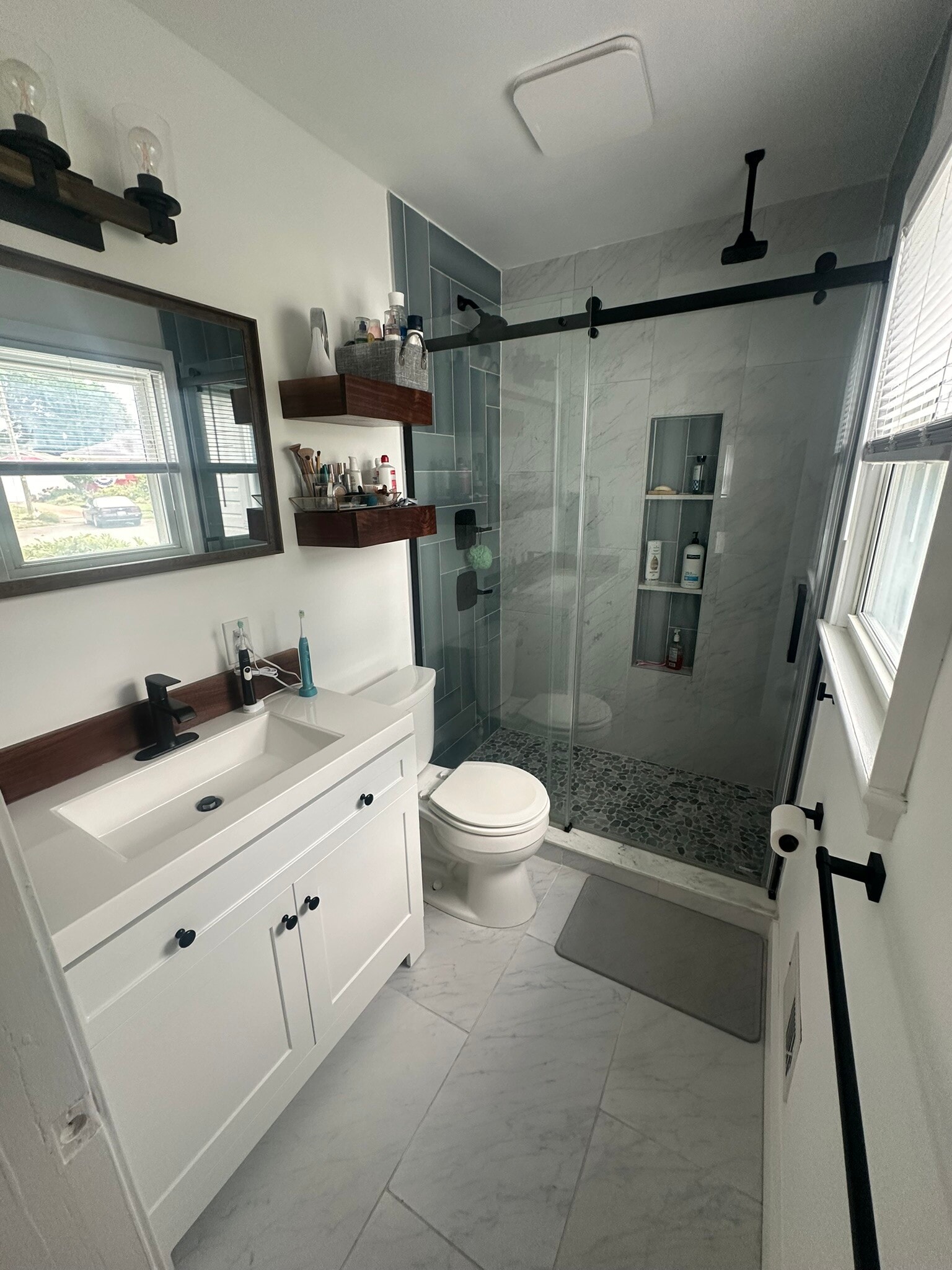 Building Photo - 1873 Brookwood Rd