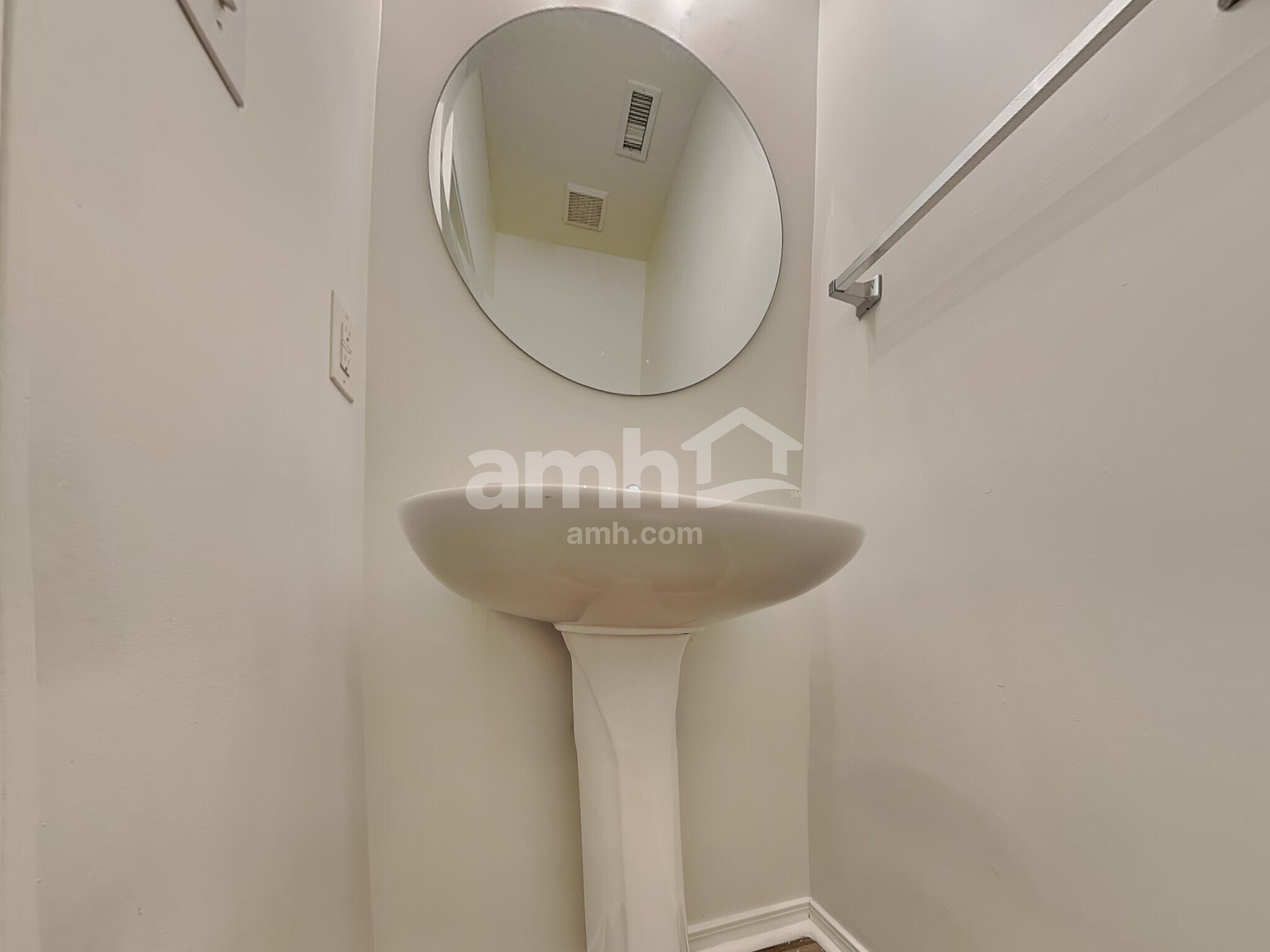 Building Photo - 3040 Bethwicke Ct