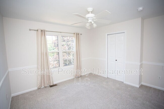 Building Photo - 24 Kathryn Ct