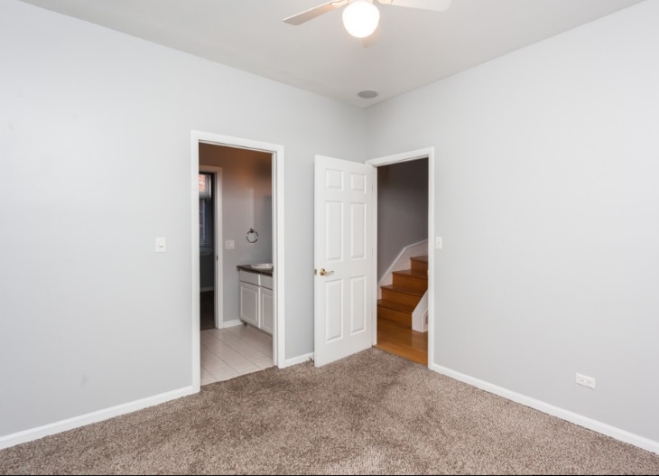 Building Photo - 2427 N Clybourn Ave