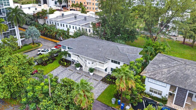 Building Photo - 3216 Colony Club Rd