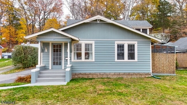 Building Photo - 1 Mountain Ave