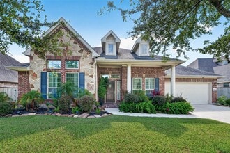 Building Photo - 2624 Holbrook Springs Ln