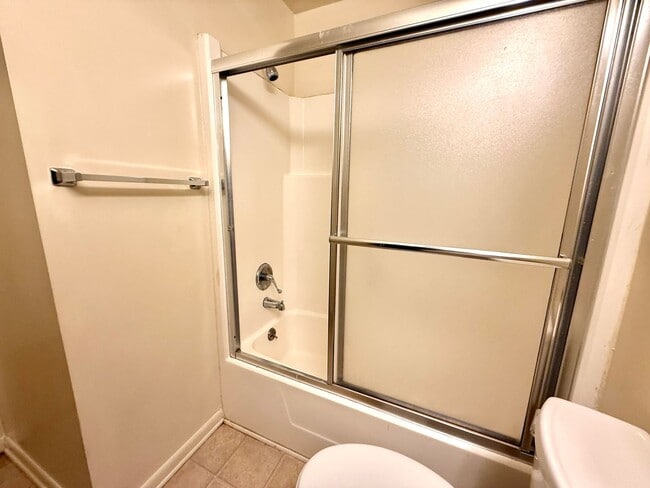 Building Photo - Cedar Hill Condos - Vitalius