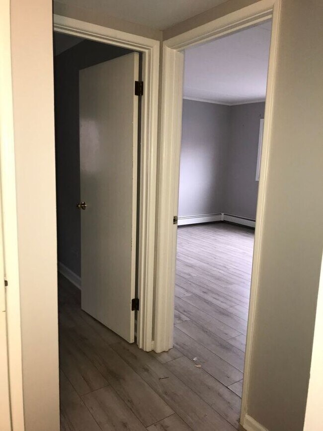 Building Photo - 9735 S Cicero Ave