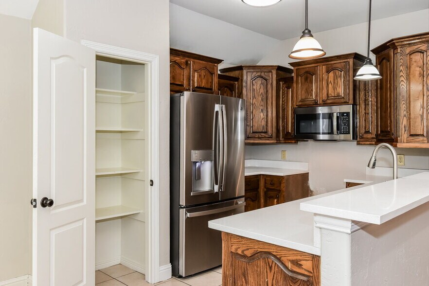 Building Photo - 308 Autumn Trail