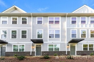 Building Photo - 6041 King Charles Ct
