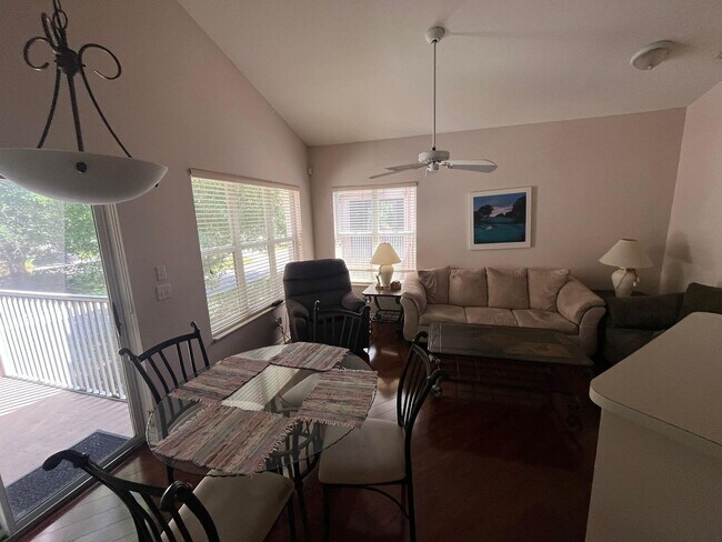 Building Photo - 9832 Perfect Dr