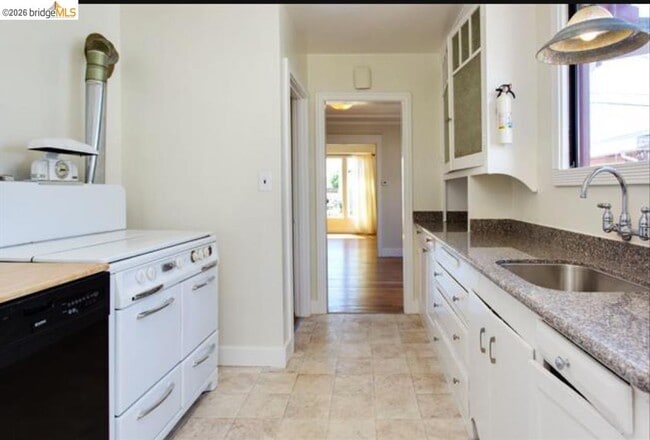 Building Photo - 2317 65th Ave