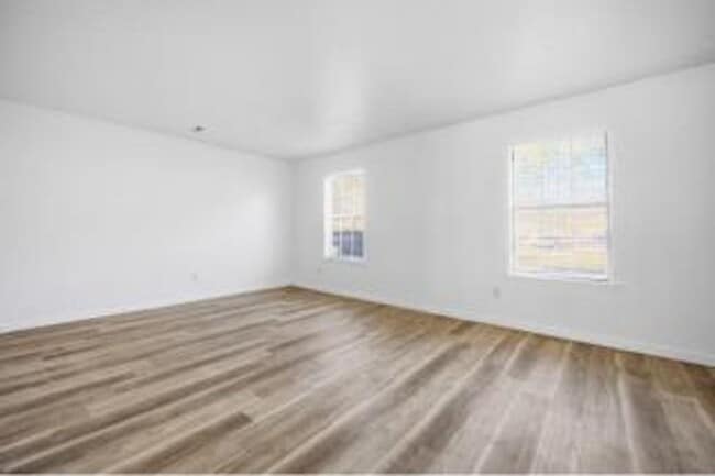 Building Photo - Call Sabrina Thomas at 757=767-0767 for more information