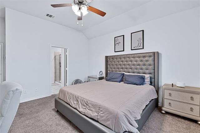 Building Photo - 717 Rawhide Way