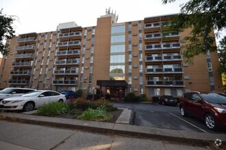 Building Photo - Regency Square-103,209