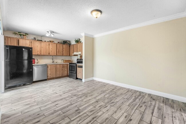 Building Photo - 1534 Forest Lakes Cir