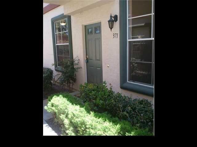 Building Photo - 10921 Sabre Hill Dr