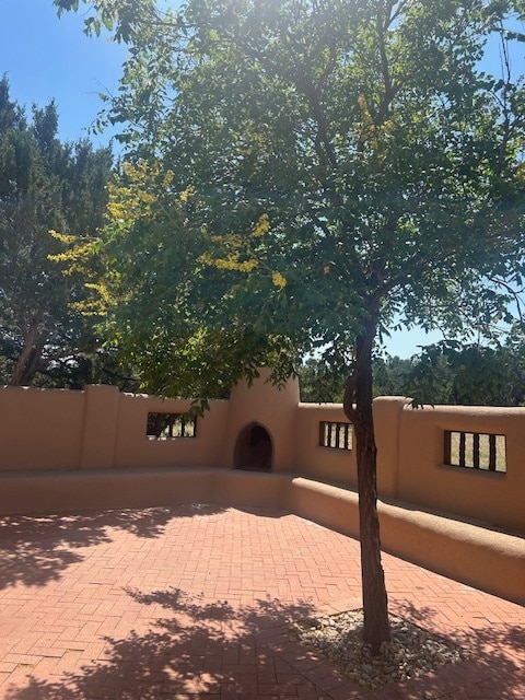 Building Photo - 6 Sunflower Cir