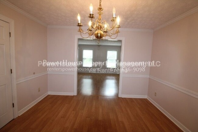Building Photo - 3209 Henderson Walk