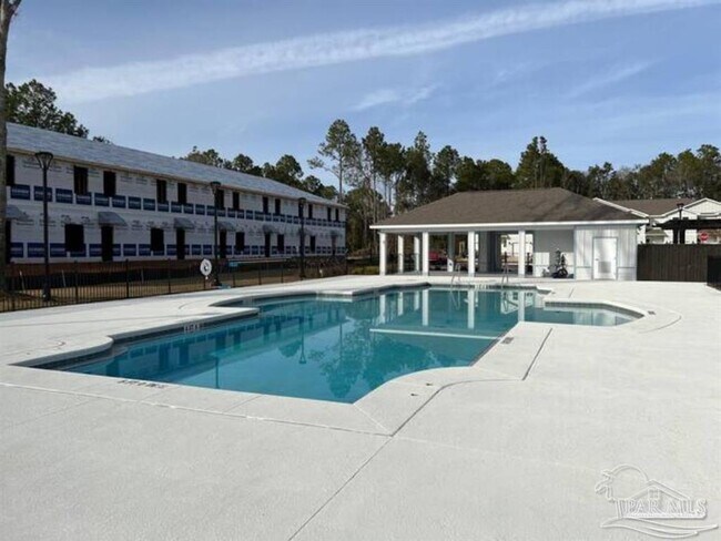 Building Photo - 1435 Iroquois Ct