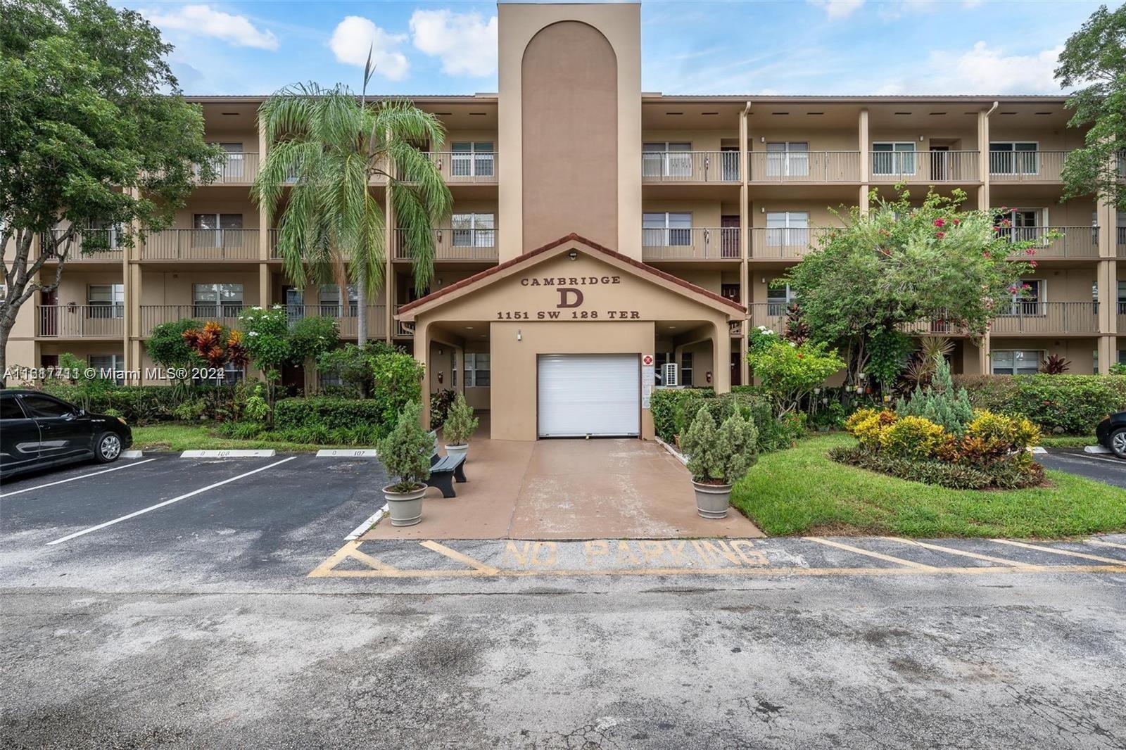 Building Photo - 1151 SW 128th Ter