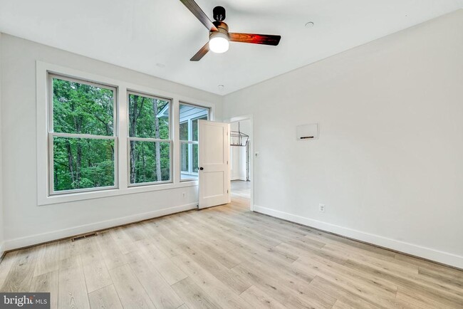 Building Photo - 8179 Bodkin Ave