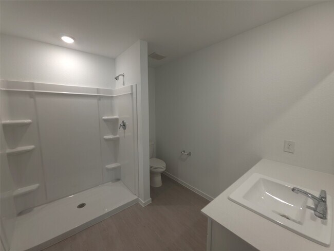 Building Photo - 26710 Sunrise Dr