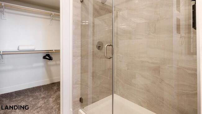 Building Photo - 108 N US Hwy 377