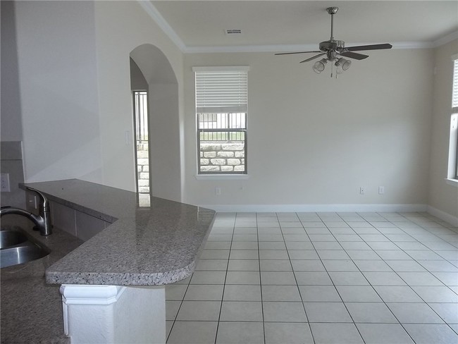 Building Photo - 700 Mandarin Flyway