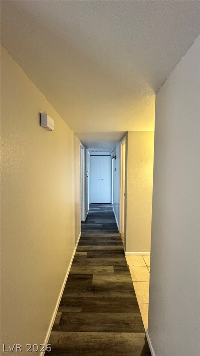 Building Photo - 6520 Dinning Ave