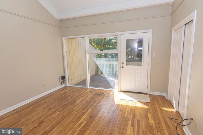 Building Photo - 20A Oscar Hammerstein Way