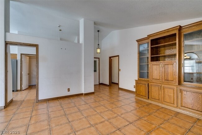 Building Photo - 2708 Eagle Springs Ct