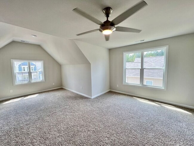 Building Photo - 120 Alta Crst Ln