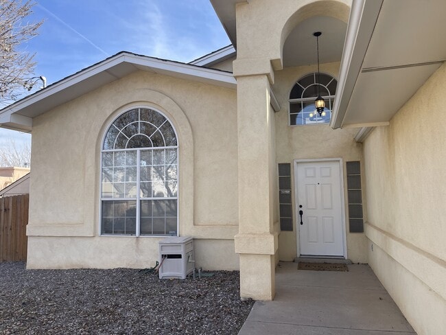 Building Photo - 10538 Olympic St NW